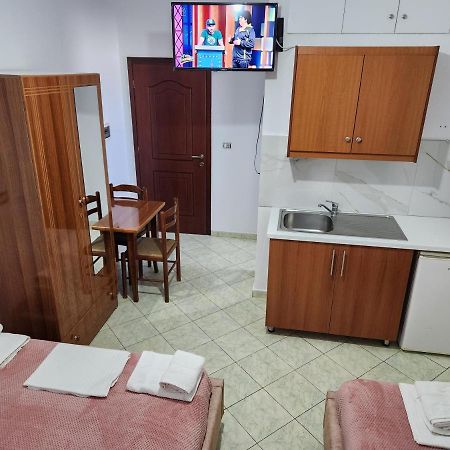 Vila Summer Holiday Ksamil Buitenkant foto